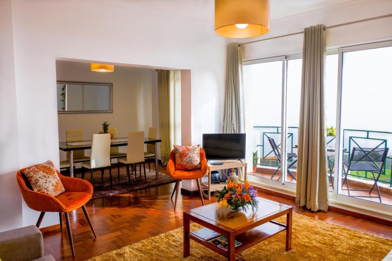 Modern & Spacious Sea View Flat For Lovely Vacation Caniço Eksteriør billede